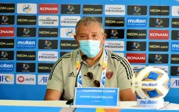 سرمربی الوحده:در بازی با پرسپولیس تعدادی از بازیکنان را در اختیار نداریم