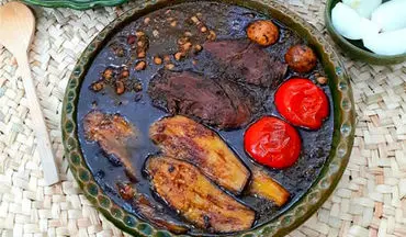 طرز تهیه قورمه سبزی رشتی!