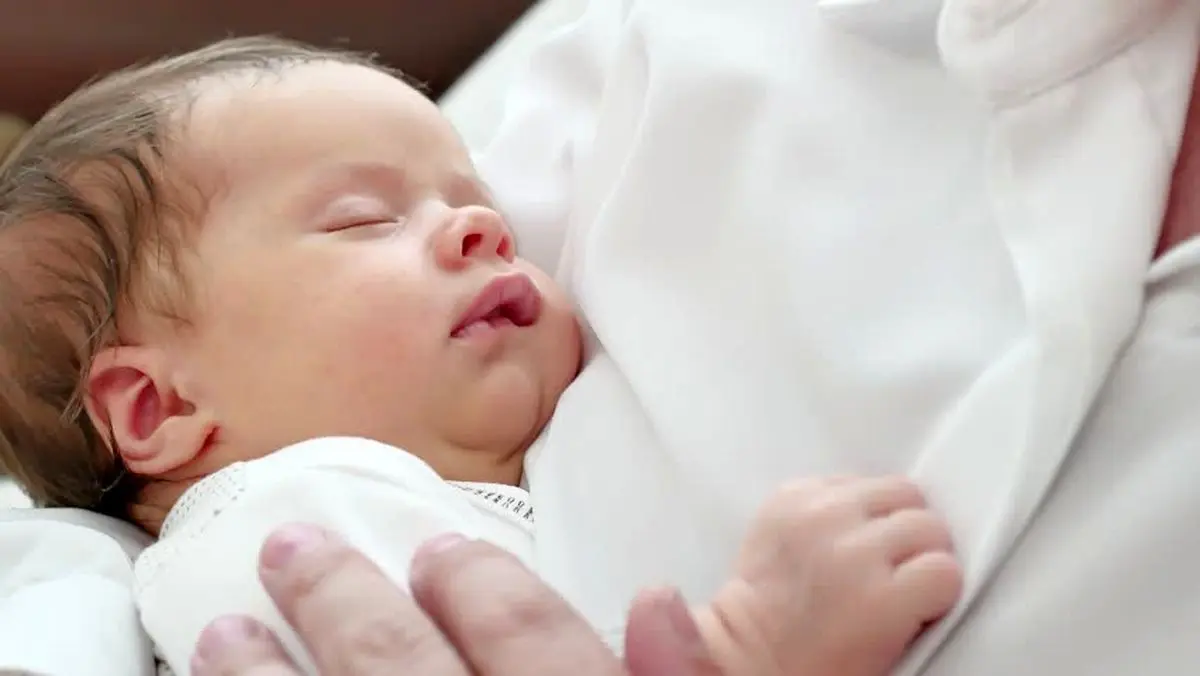 سردی یا گرمی "شیر مادر" چه‌تأثیری در رشد نوزاد دارد + راهکار درمانی 