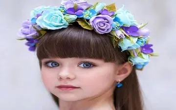 زیباترین دختر جهان با چشمانی جادویی 