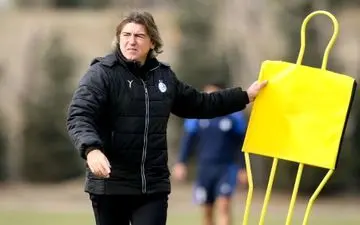 چراغ سبز ساپینتو برای تمدید قرارداد با استقلال/ سرمربی پرتغالی می‌خواهد بماند