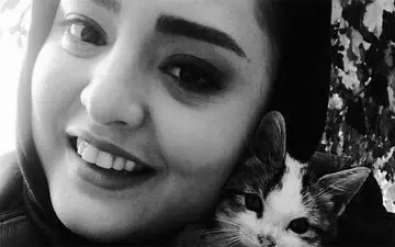 نرگس محمدی از گربه اش رونمایی کرد! + عکس