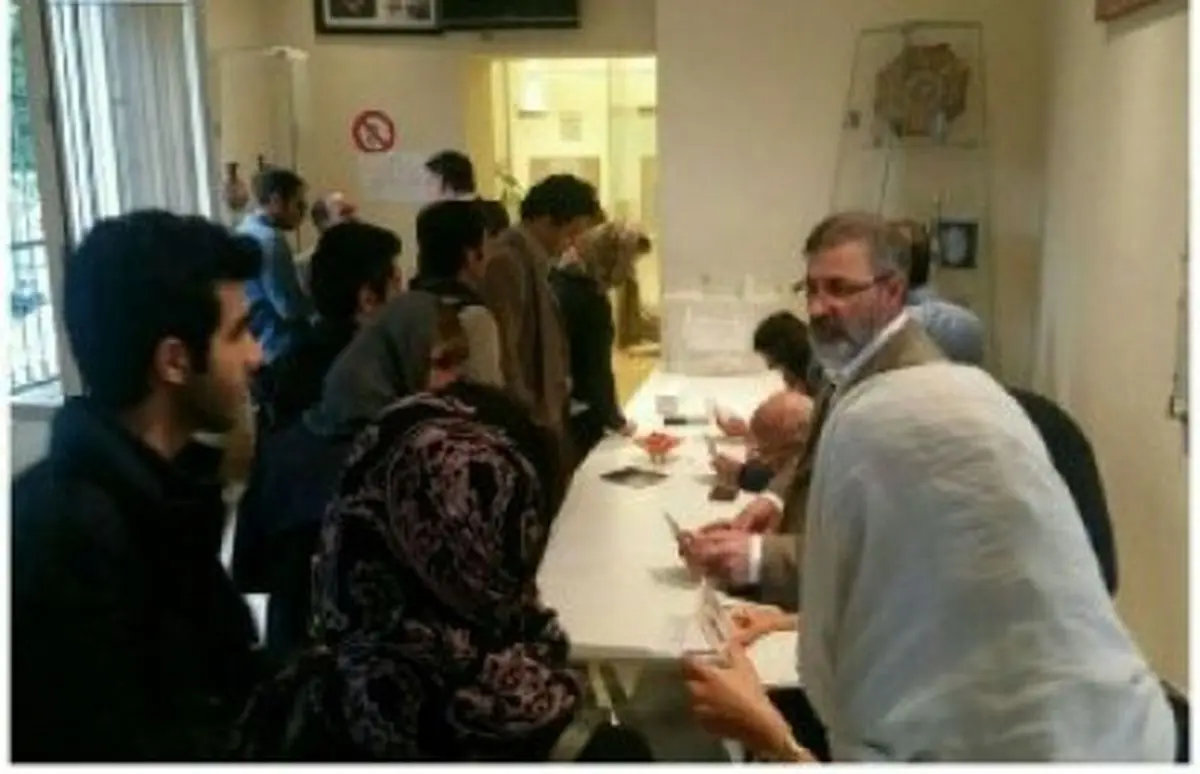شعبه اخذ رای در میلان-ایتالیا