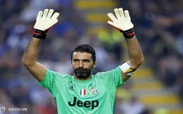 بوفون: اینتر آماده تر از بارسا و رئال است