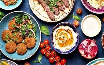 از این مواد غذایی در ماه رمضان از آنها پرهیز کنید

