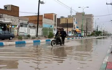 بارندگی در آبادان موجب آبگرفتگی معابر شد