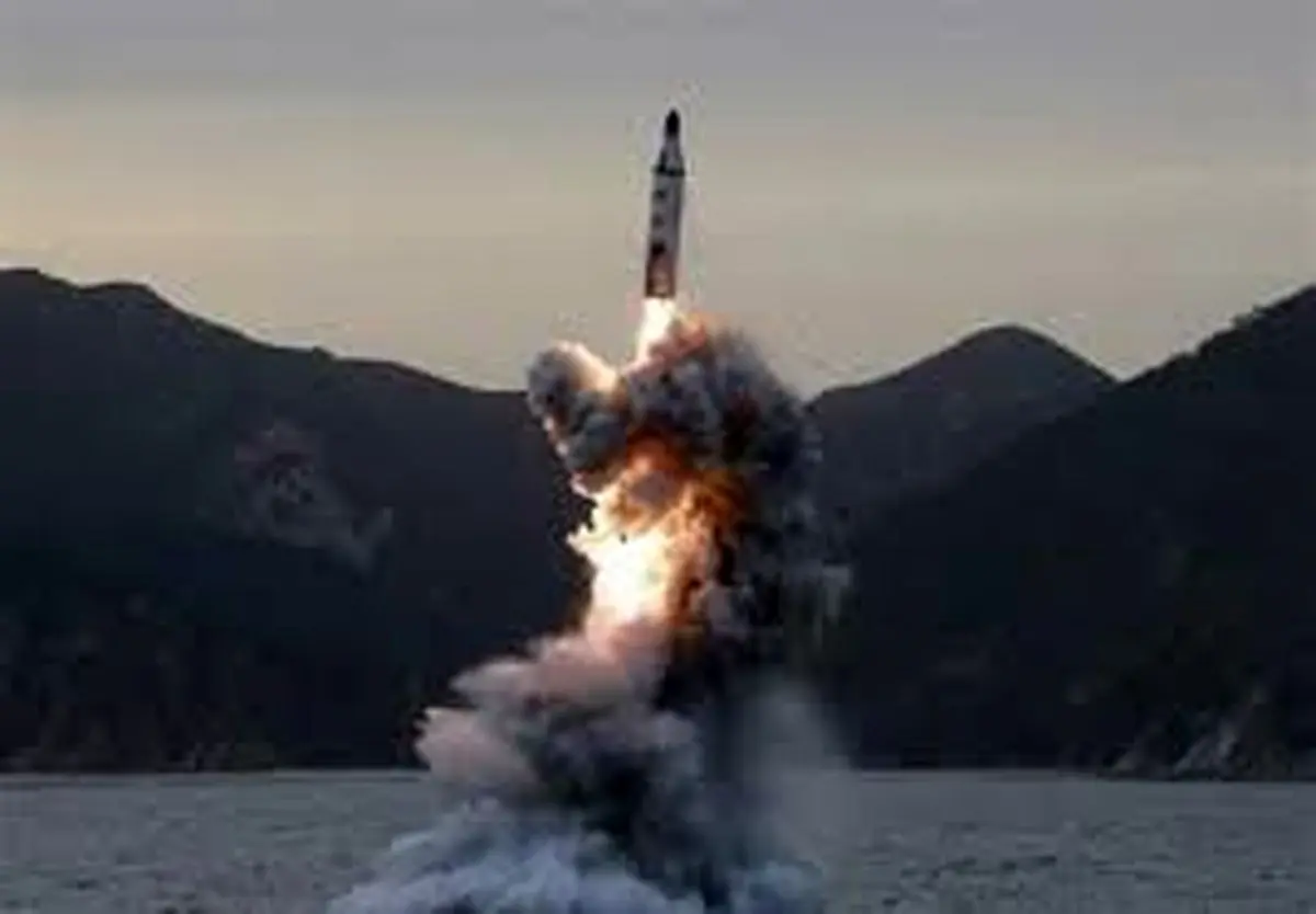 کره شمالی به سوی ژاپن موشک شلیک کرد