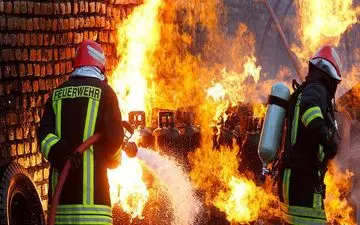 انفجار شدید در کارخانه صبا باتری گرمسار