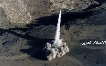  حمله موشکی یمنی‌ها به پادگان نظامیان سعودی