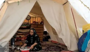 مردم سرپل‌ذهاب با سختی زیر چادرهای 10 متری زندگی می‌کنند