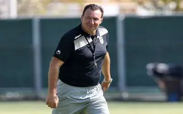 ویلموتس برای تماشای دربی به ورزشگاه آزادی می رود