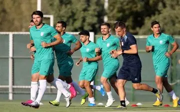 واکنش مهاجم پیشین تیم ملی به فهرست بازیکنان این تیم