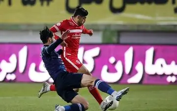 حاشیه دیدار پرسپولیس - پیکان| چهره آرام یحیی پس از گل پاکدل/ اعتراض پرسپولیسی‌ها با شعار «داور استقلالی» 