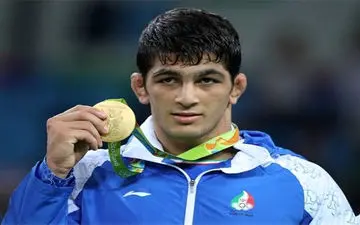 عکس/ سلفی خلاقانه و جالب یزدانی با برج ایفل