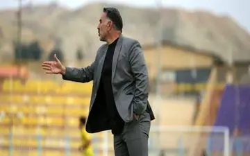 سه گزینه برای جانشینی فکری روی میز تیم نفتی