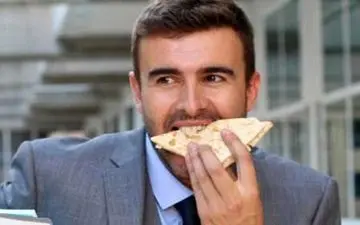 هر لقمه غذا را چندبار بجویم؟