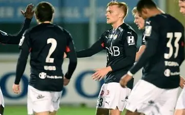 توقف استرومس‌گودست برابر حریف سوئدی در غیاب مکانی 