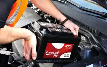 چگونه از وضعیت باتری خودرو اطلاع پیدا کنیم؟