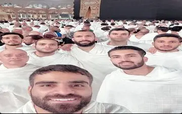 آبی پوشان حاجی شدند

