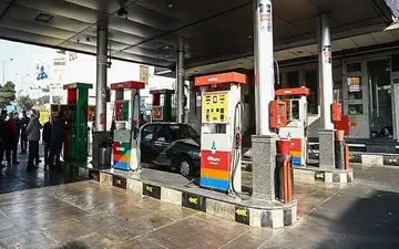 افزایش قیمت بنزین در کار است؟ سهمیه‌ها در کارت سوخت محفوظ می‌ماند؟