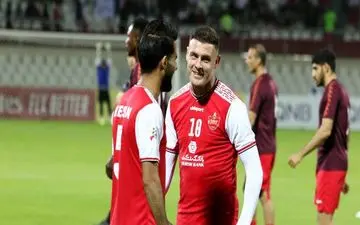 استوکس بازیکن پرسپولیس است و باید برای شروع تمرینات بیاید