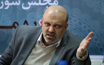 ویدئویی ناراحت کننده از نماینده مجلس در حال سرزنش معلمان به جای دلجویی!