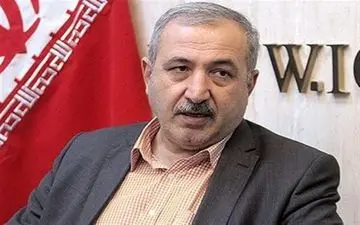  نباید بازار خودرو به حال خود رها شود/ قیمت خودرو در دست واسطه‌ها است