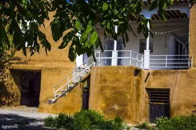 اقامتگاه بوم‌گردی سرماج دارای ظرفیت‌های بالای گردشگری در ابعاد تاریخی، طبیعی و فرهنگی 