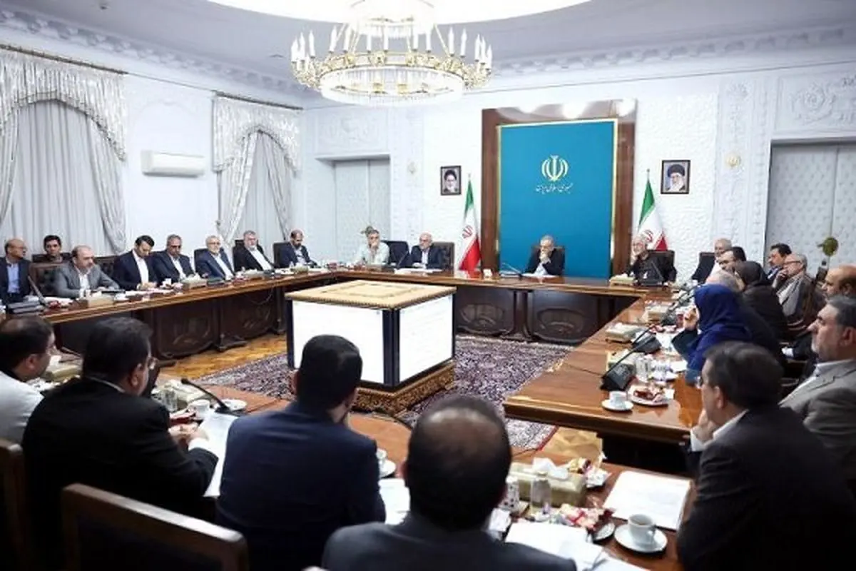 پزشکیان: اگر ناچار شویم، اول برق دولت را قطع میکنیم!