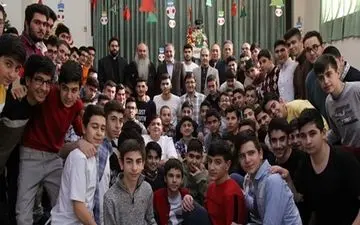 بازدید سرزده آقای وزیر از مدرسه دانش‌آموزان مسیحی