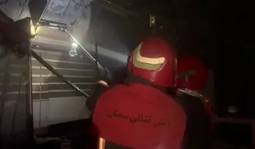 مهار سریع حریق طلافروشی توسط آتش‌نشانان سمنانی