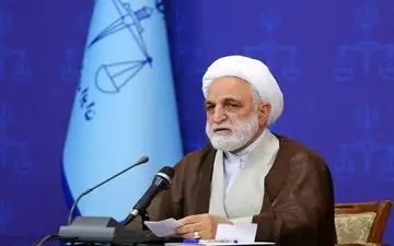 انتقاد رئیس قوه قضاییه از سالن جلسه گرم و تعداد لامپ‌های روشن + ویدئو