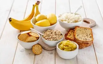 این ۵ ماده غذایی را هرگز ناشتا نخورید! هشدار مهم برای سلامت معده