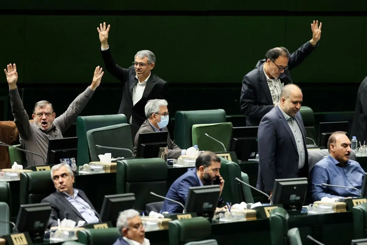 دولت پزشکیان در آستانه جنگی ناعادلانه در مجلس؟