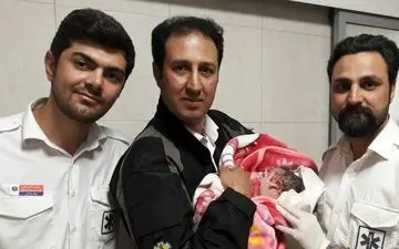 سلفی با نوزاد عجیب تهرانی +عکس