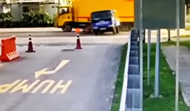 پرتاب شدن کارگران از قسمت بار کامیون، پس از تصادف دو خودرو