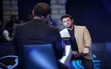 در آوردن ادای "محمدرضا گلزار" و برنامه‌اش در تلویزیون