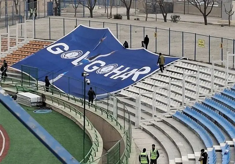 فوتبال , استقلال , تیم فوتبال گل‌گهر سیرجان , 