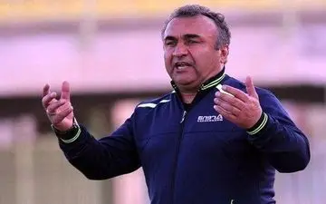 ادای احترام بازیکنان نساجی و تراکتور به نادر دست نشان در سالروز درگذشت اسطوره فقید فوتبال ایران | فیلم