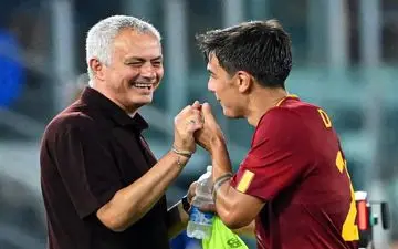 مورینیو به هنگام تعویض شدن دیبالا چه چیزی به او گفت؟ 