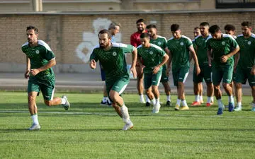 دیدار دوستانه ذوب‌آهن اصفهان و فجر شهید سپاسی شیراز