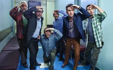 پخش «لیسانسه‌ها» به وقفه افتاد

