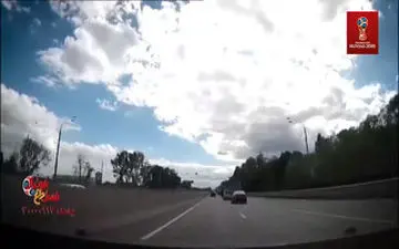 از مسکو به سن‌پترزبورگ با بدرقه تیم‌ملی فوتبال ایران+ فیلم 