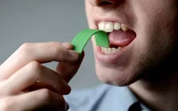 آدامس چطور ساخته می‌شود؟ ویدئویی شگفت‌انگیز از پشت پرده تولید آدامس!