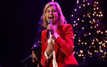 سرطان بازیگر زن معروف را رها نکرد! + عکس