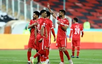 عصبانیت شدید هواداران پرسپولیس از آل کثیر ؛ چرا اصرار می کرد؟