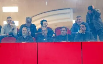 پشت پرده غیبت مدیران استقلال در سفر به امارات؛ تلاش برای رودررو نشدن با بازیکنان
