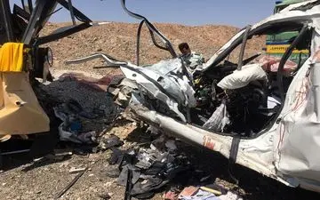  تصادف مرگبار اتوبوس، تریلر و لیفان در آزادراه نطنز-کاشان
