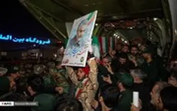  سردار نقدی:آمریکایی‌ها! الکی پیغام ندهید ،انتقام سخت خون شهید سلیمانی در راه است/شما که مردش نبودید،غلط کردید