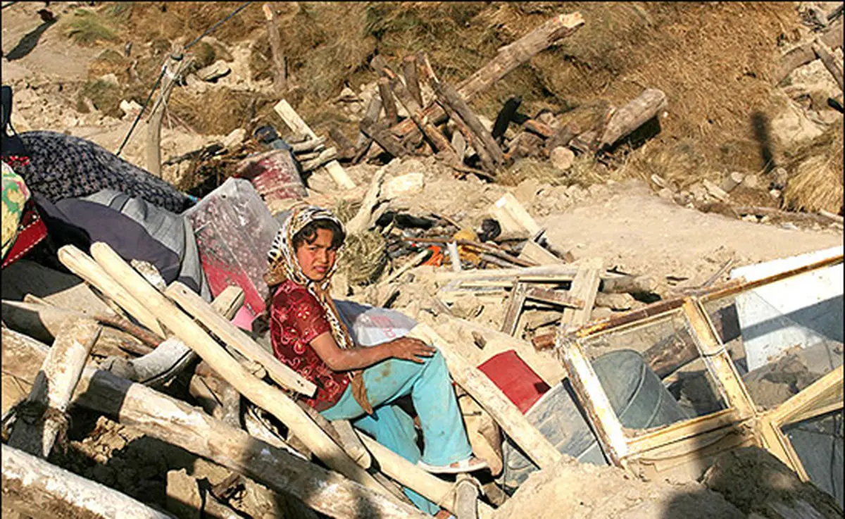 شتاب گیری در امدادرسانی/ 432 کشته و9388 مصدوم در مناطق زلزله زده